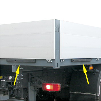 Отбойник на машине